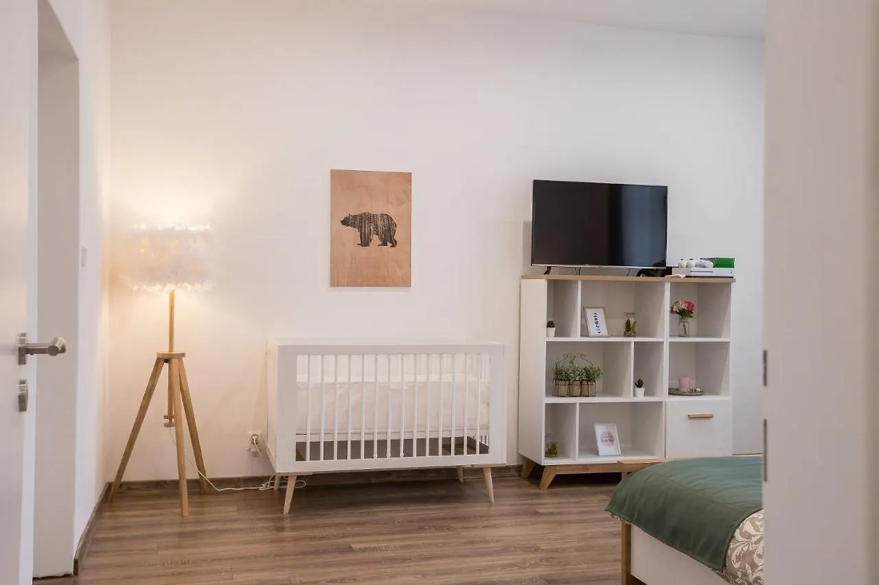 Family Apartment Οστράβα